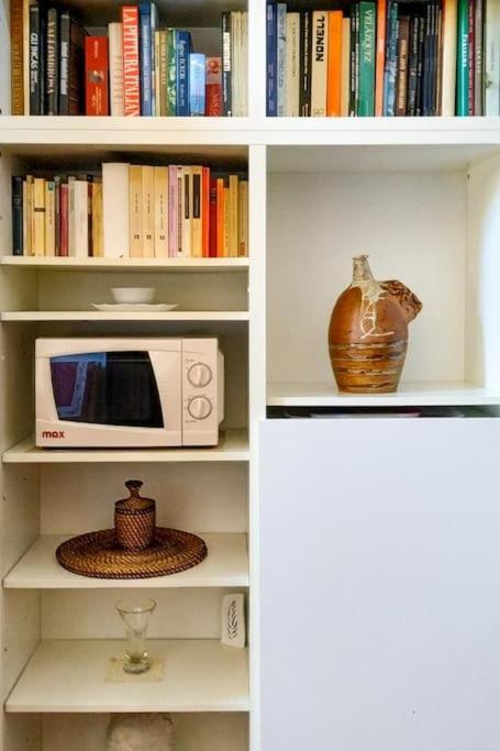- Anthurium Apartment