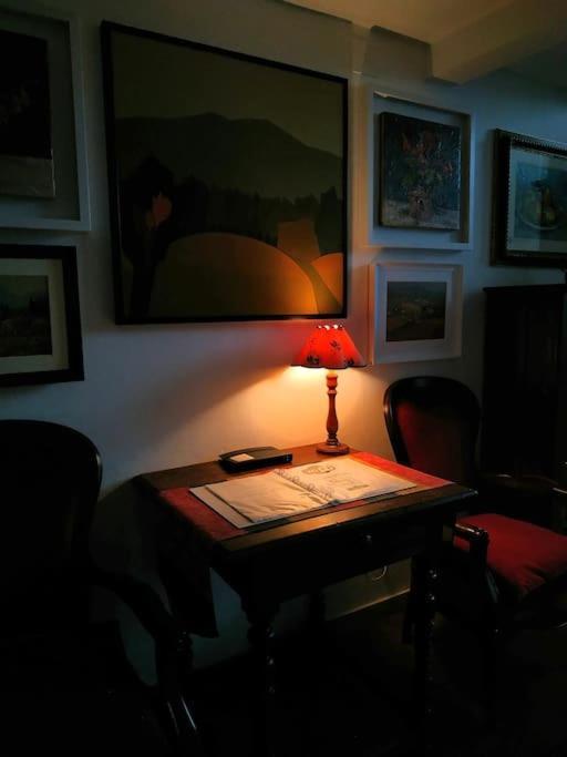 - Anthurium Apartment *